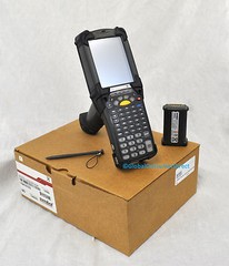 LOT of 4x Symbol Motorola MC9090G MC9090-GF0HBEGA2WR CE Barcode Scanner +CHARGER