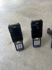 Zebra MC3300x Mobile Computer MC330L-GE2EG4NA 2D Scanner + Cradle Android