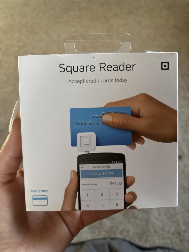 Square Credit Debit Card Reader – White for Apple iPhone and Android