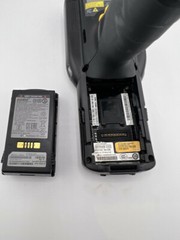 SYMBOL HANDHELD BARCODE SCANNER MC32N0-GI4HCHEI3 W/ BATTERY