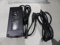 MULTI-UNIT 6-PORT CHARGING DOCK STATION 12-24V 10A