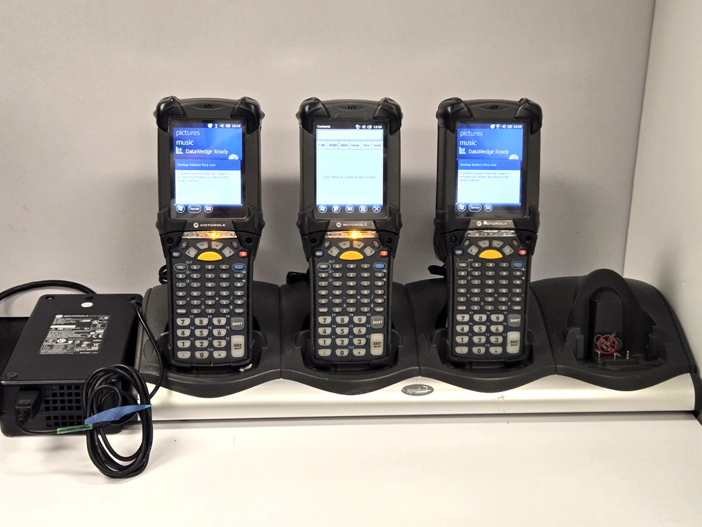 Motorola MC9190 Barcode Scanner Lot of 3 w/ 4-Slot Cradle Charger MC9190-G30SWEQ