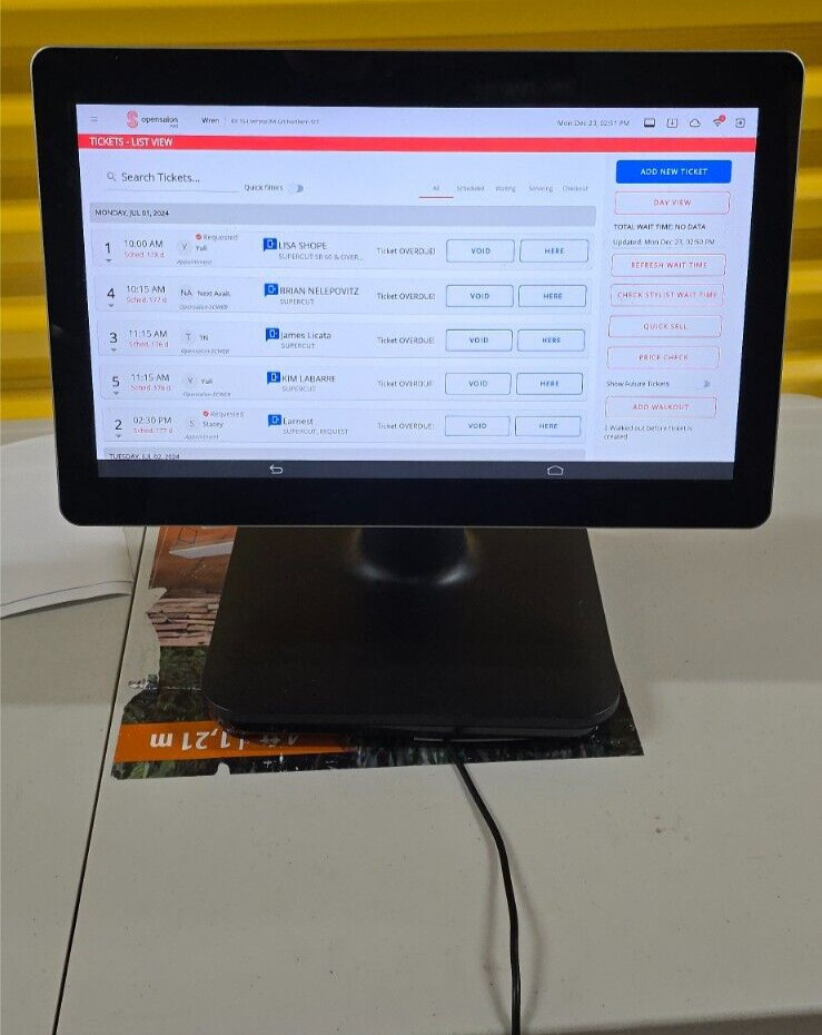 Elo I-Series 15-Inch Touchscreen Computer Model: ESY1511B, No power adapter.