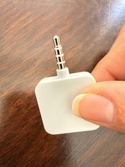 Credit Card Reader with 3.5mm Audio Jack for Mobile Devices ,White ,Pre-Owned