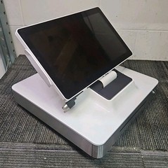 Elo PayPoint LCD Display TouchScreen POS System – E347513 / ESY15P1-2UNA-0-AN-WH