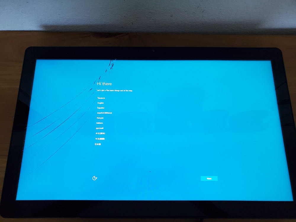 ELO ESY22i5 Touch Screen AiO POS Computer – i5 / 8GB DDR4/128GB SSD/Wi-Fi/Win 10