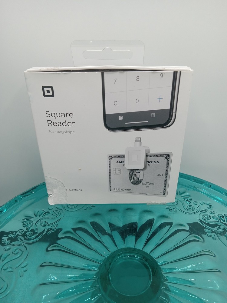 Square Reader Magstripe Lightning Connector iPhone Credit Card Swipe