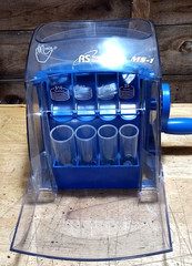 Royal Sovereign MS-1 Clear Blue Manual Hand Crank Coin Sorter Counter