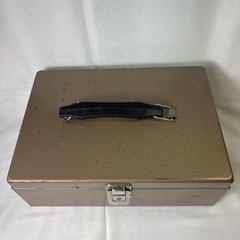 Metal Cash Box with Tray No Key For Lock 4″ x 7.75″ x 11″ Rockaway Metal Prod Co