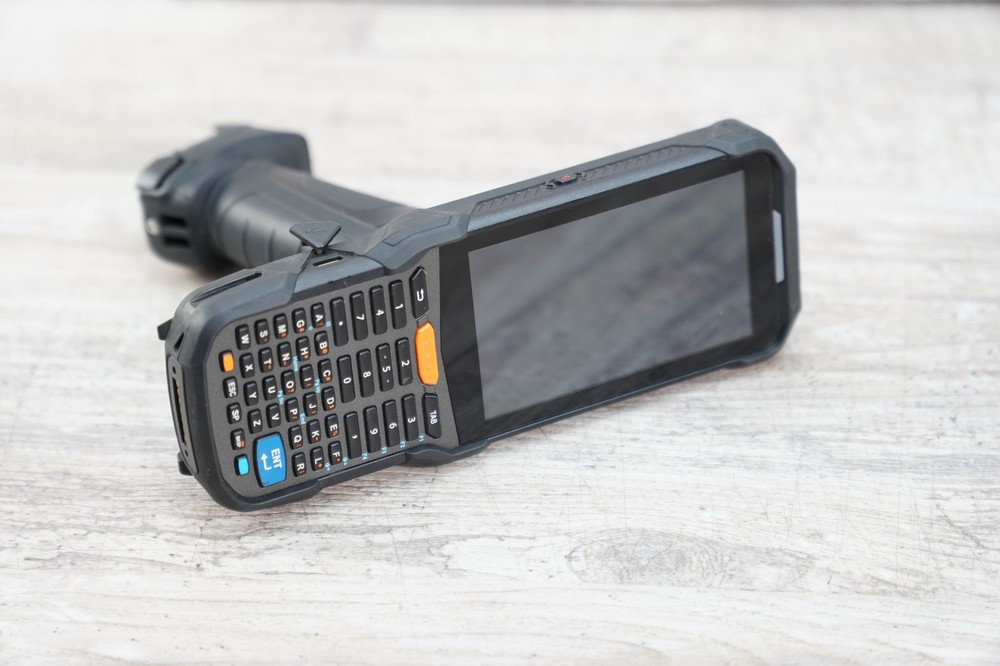 Point Mobile PM550 P550GPWA79CE2T Handheld Terminal Portable Barcode Scanner