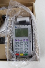VeriFone VX 520 CTLS card terminal POS keypad