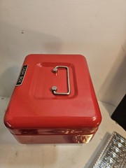 Portable Medium Steel Cash Box with Key Lock – Perfect for Home and Business