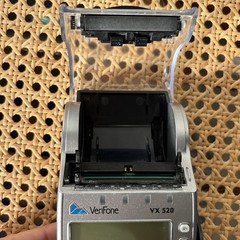 VeriFone VX520 Silver/ Black, LCD Screen POS Credit Card Terminal Tested No Cord