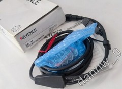 New In Box KEYENCE SR-710 Barcode Reader Free Fast shipping