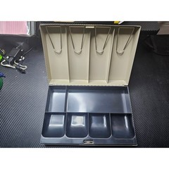Steel Cash Box with Combination Lock 6-Compartment Tray MMF 221619003