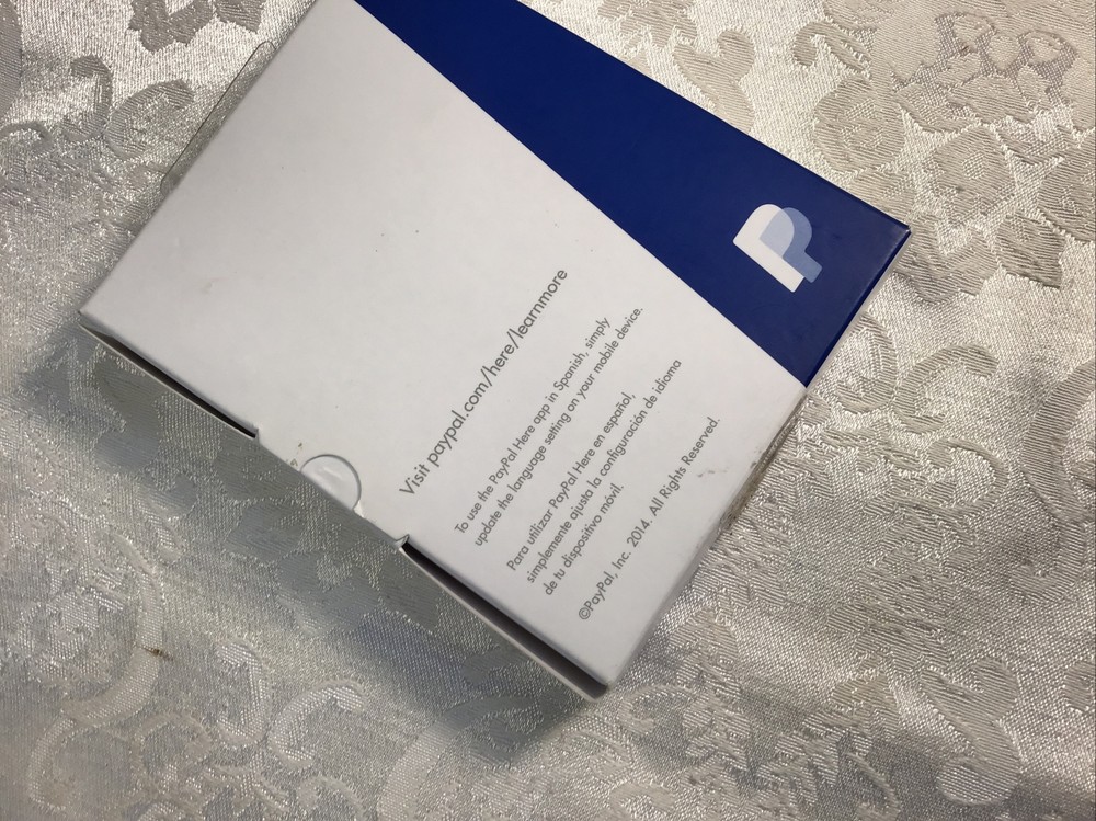 PayPal Here Mobile Phone Card Reader iPhone, Android, Windows Works With The App