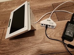 Clover Mini C305 POS System/Credit Card Terminal and Triangle Hub