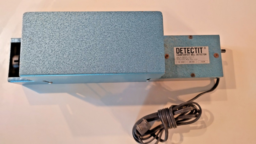 Vintage Detectit Counterfeit Paper Money Detector, Nice Working