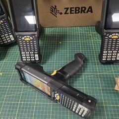 Zebra MC930 P/N MC930P-GSFDG4RW Mobile Computer Barcode Scanner