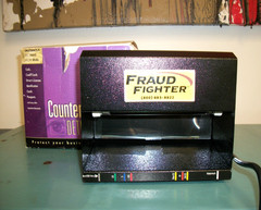UVeritech UV16 Counterfeit Detection – Fraud Fighter Scanner Unit. Clean Unit.