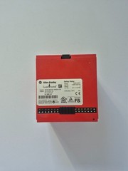 Allen-Bradley Guardmaster MSR124RT Safety Relay Series A