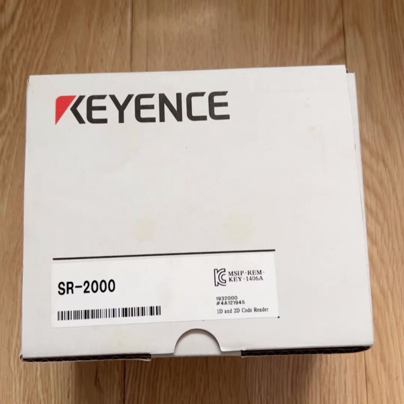 1PC New Keyence SR-2000 1D 2D Barcode Reader Scanner Vision SR2000