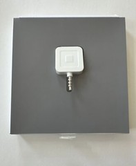 Square A-PKG-0206-01 Credit Debit Card Reader – White for Apple iPhone Android