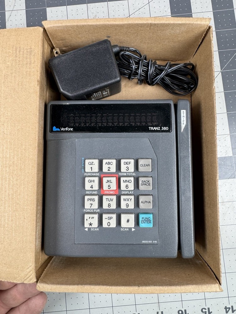 VeriFone Tranz 380 Credit Card Reader in Original Box – AC Power Supply