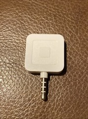 Square A-PKG-0206-01 Credit Debit Card Reader – Apple iPhone