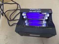 UV-16 UVERITECH FRAUD FIGHTER MODEL HD8x2-120A