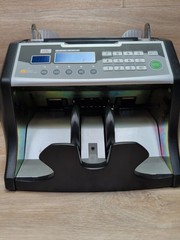 Royal Sovereign RBC-1003BK High Speed Bill Counter