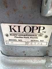 Vintage Klopp CM Hand-Crank Coin Counter – Working (Quarters Need Adjustment)