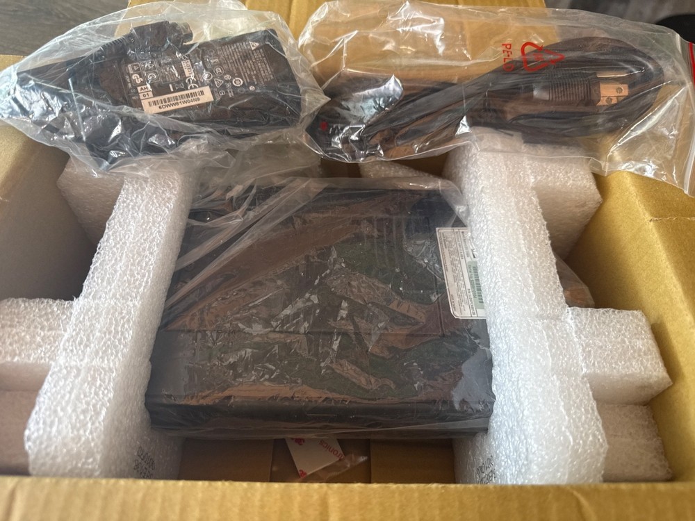 New Gilbarco Passport Edge PA0324PS65 POS Server