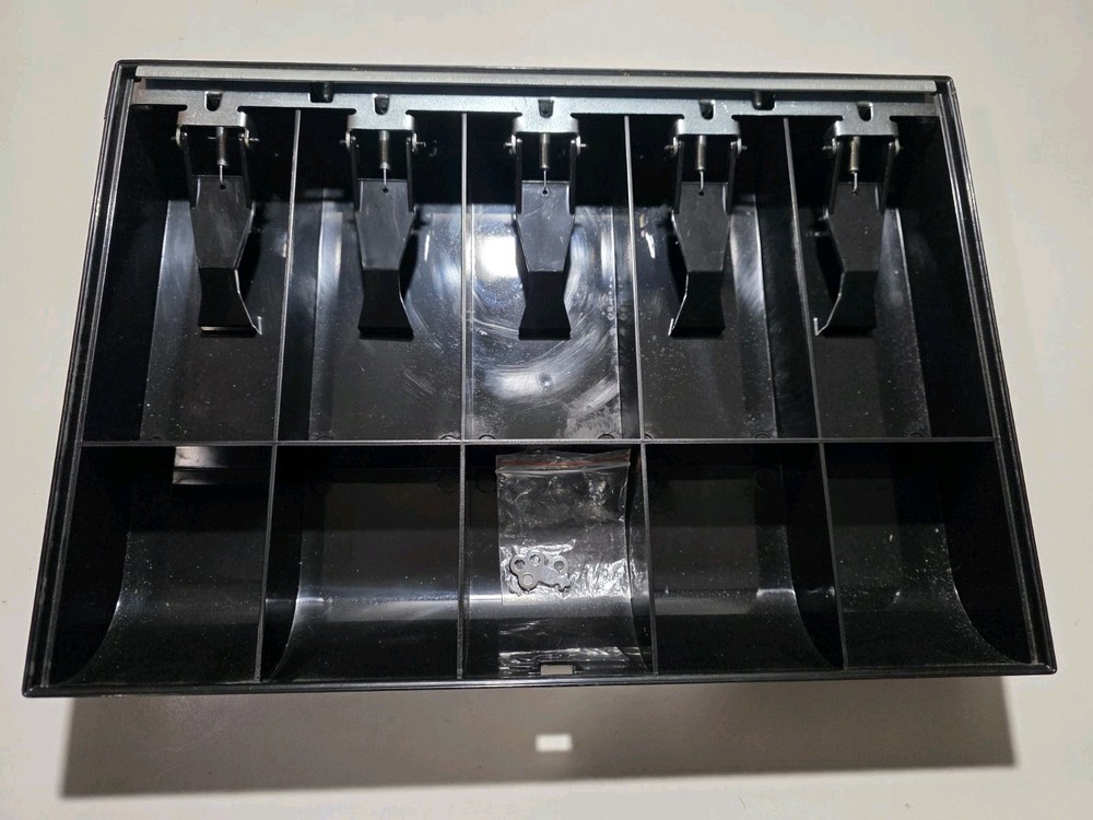 5 Compartment, Unbranded Black Money Till With Locking Lid (Keys ARE INCLUDED)