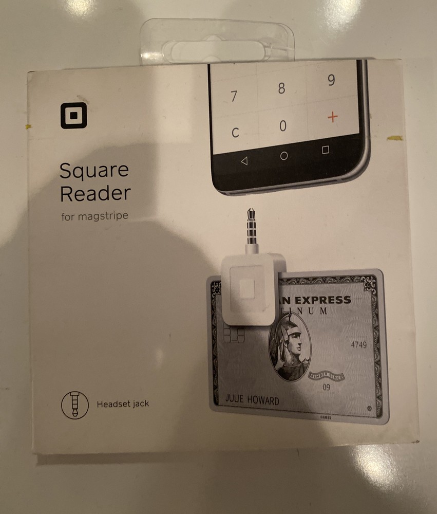 Square A-PKG-0206-01 Credit Debit Card Reader – White for Apple iPhone and…
