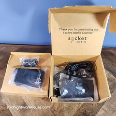 Socket Mobile SocketScan S850 CHS 8Qi 2D / 1D Bluetooth Barcode Scanner + Extras