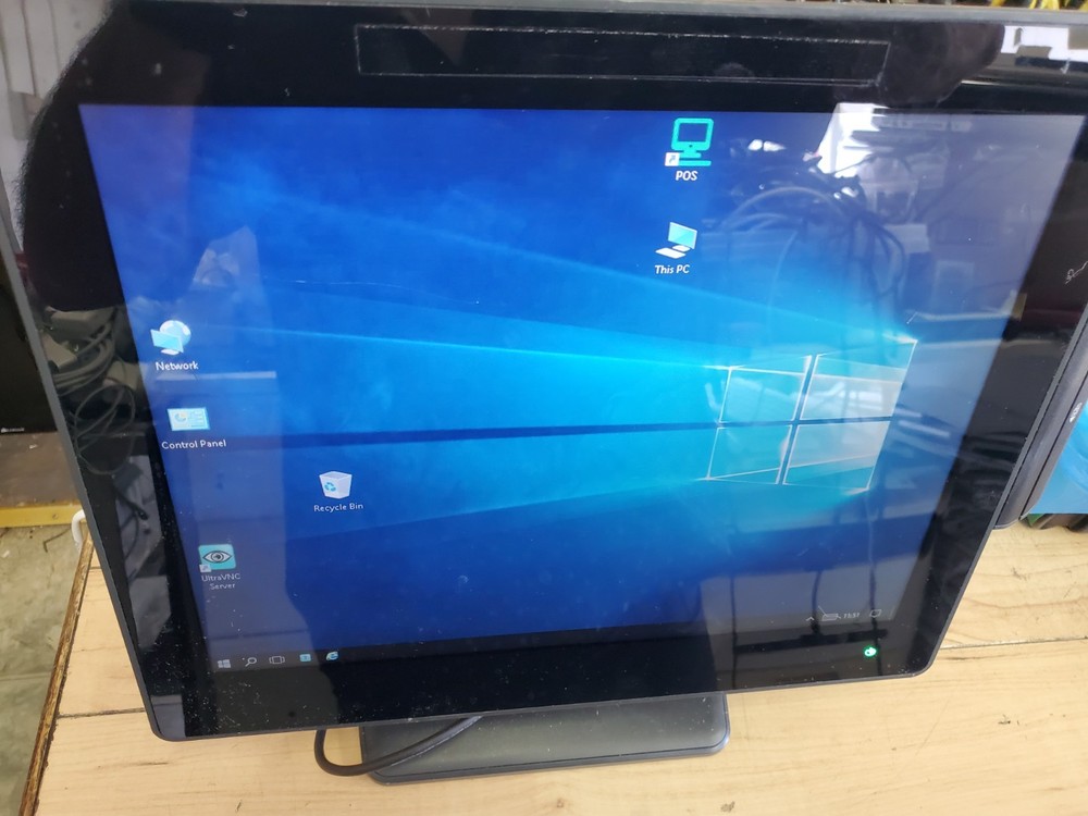 Apexa G 15″ Touch Screen POS With Charger Tested Celeron J1900 4GB