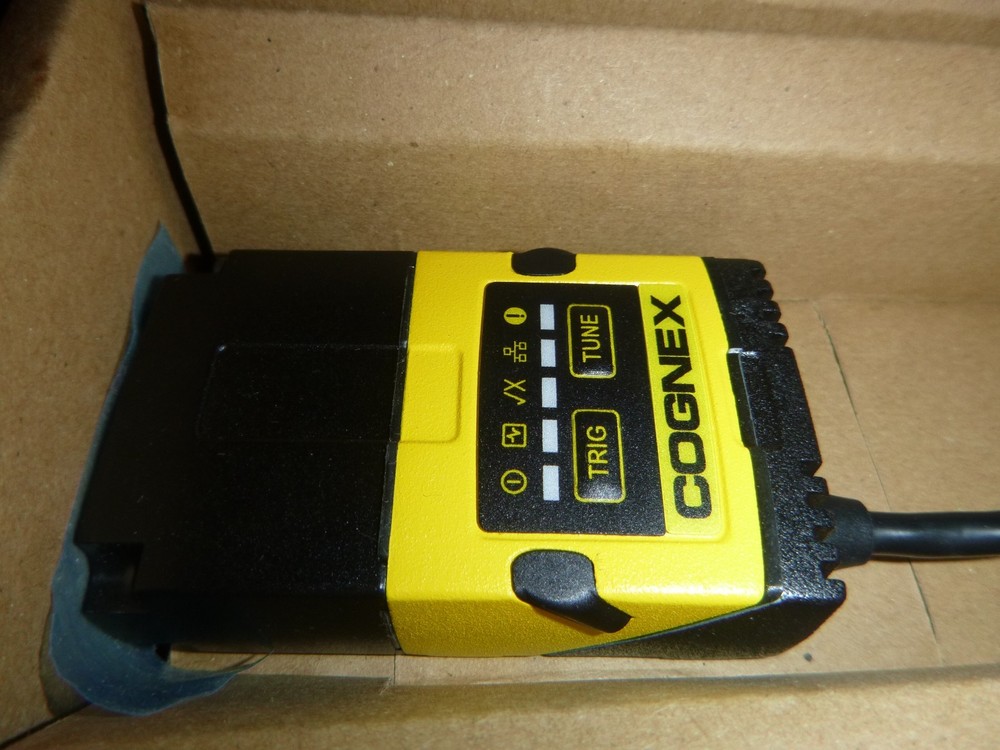 NIB DMR-150Q-0540-P COGNEX READER