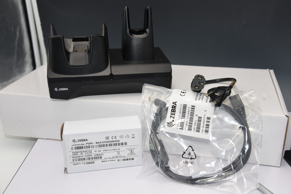 Zebra TC8300 TC8000 Charging Dock Cradle Station CRD-TC8X-2SUCHG-01 TC8X00