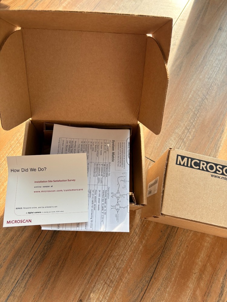 Microscan FIS-0820-0127G MS-820 Omron Scanner