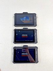 Lot of 15 Micros Oracle DT317CR Mobile POS Ruggedized Tablet With 2 Docks