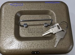 Bostitch Metal Lock Cash Box, 2 Keys, 2 Pocket Money Tray Insert FREE SHIPPING