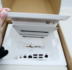 Clover Mini Wifi C300 – Card Reader / POS Point of Sale System w/ Power Supply