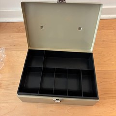 Office Depot Full Size Steel Cash Box with Lock