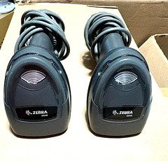 LOT OF 25 – Zebra DS4608-Barcode Scanner – SR00007ZZWW – 21 STANDS INCLUDED