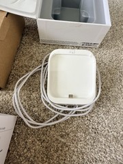 Square A-SKU-0120 Dock for Contactless Credit Card Reader In Box Barely Used