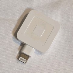 Square SVM1-01 Lightning Connector Credit Card Reader for iPhone Mobile