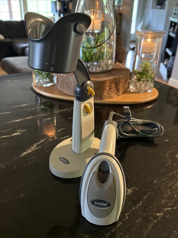 SYMBOL MOTOROLA ZEBRA NCR Handheld Barcode Scanner USB Cord DS6707 with Stand