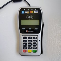 First Data FD-35 POS Credit Card Terminal Reader Works With Box & Instructions