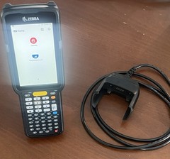 Zebra MC330K Android Barcode Scanner MC3300 w/ Battery & Charger Tested Working
